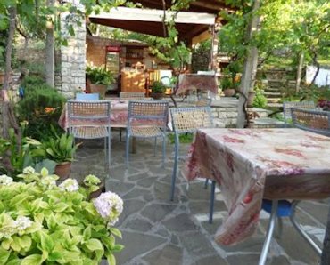 Lorenc Guesthouse & Hostel, Berat
