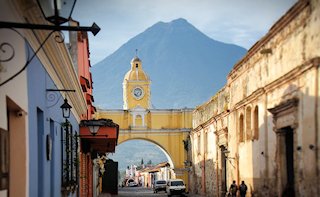 Antigua Travel Guide