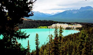 Lake Louise, Alberta Travel Guide
