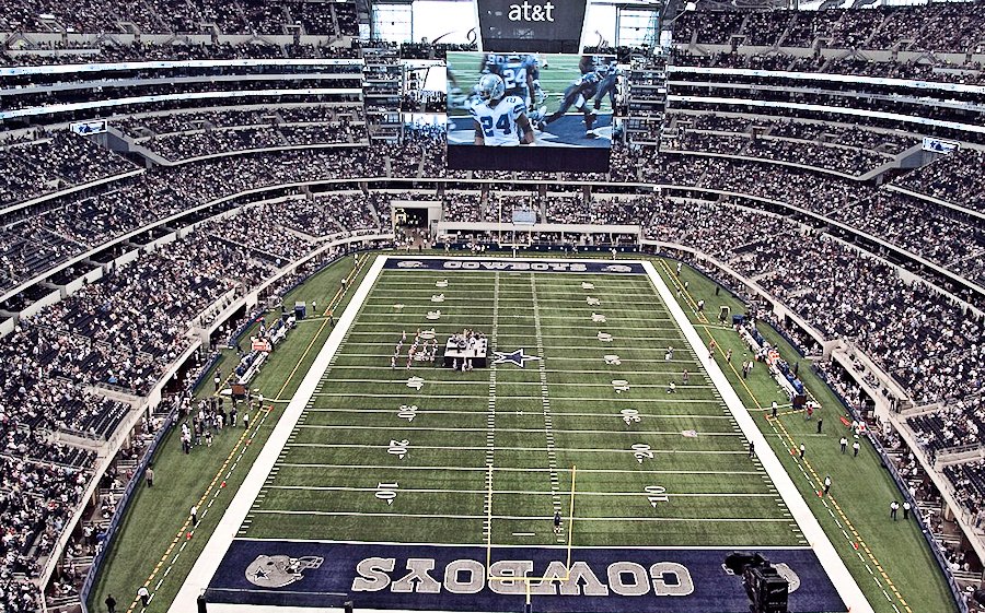 AT&T Stadium by Mahanga
